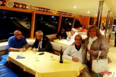 35-cena-en-el-barco-copiar